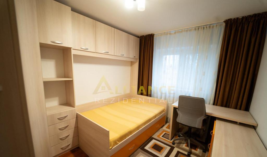 De inchiriat apartament 3 camere 2 bai Aparatorii Patriei