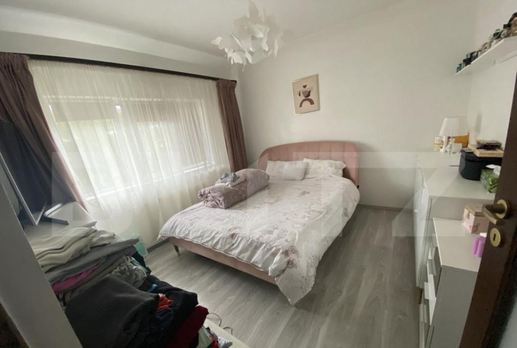 Apartament cu 4 camere zona Bradet