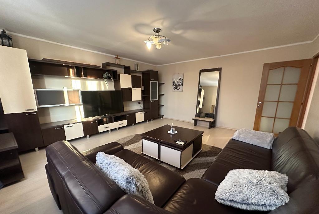 Apartament 2 camere decomandat 64 mp mobilat utilat in zona centrala