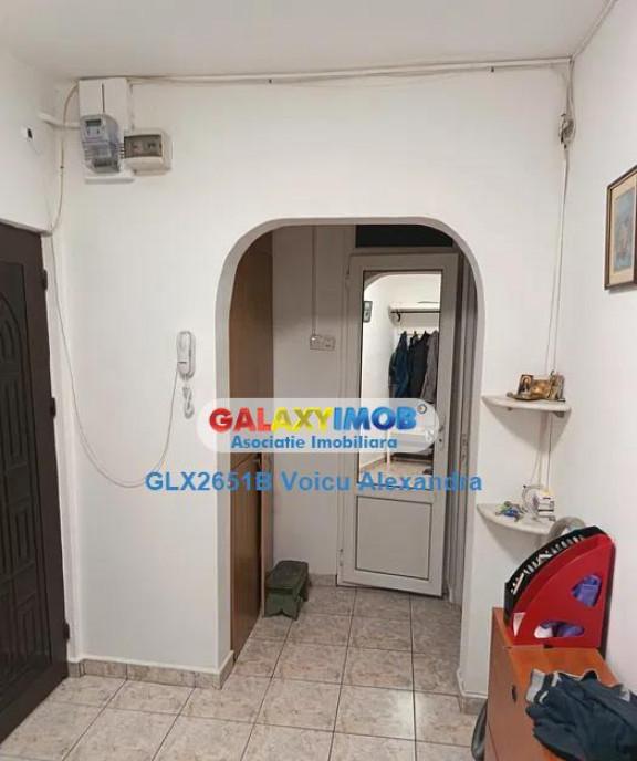 Garsoniera Bloc Nou Berceni Popesti Leordeni