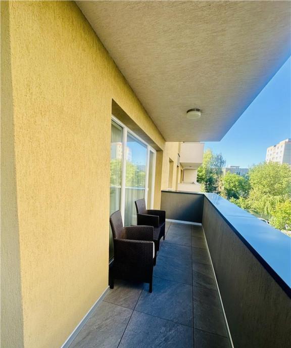 Studio deosebit loc parcare etaj 2 terasa generoasa Urba