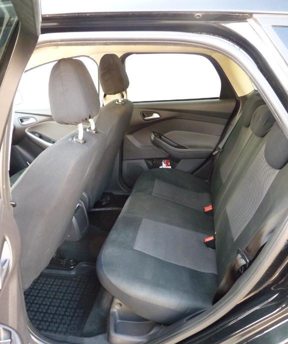 Ford Focus 1 6 TI-VCT Champions Edition MK3 105 CP Combi Germania 4 550 eur