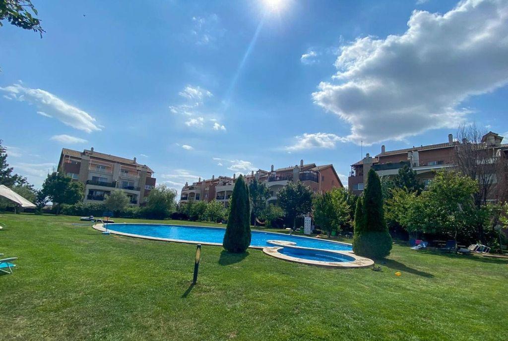 Nou Pipera Scoala Americana Ibiza Sol piscina parcare 2