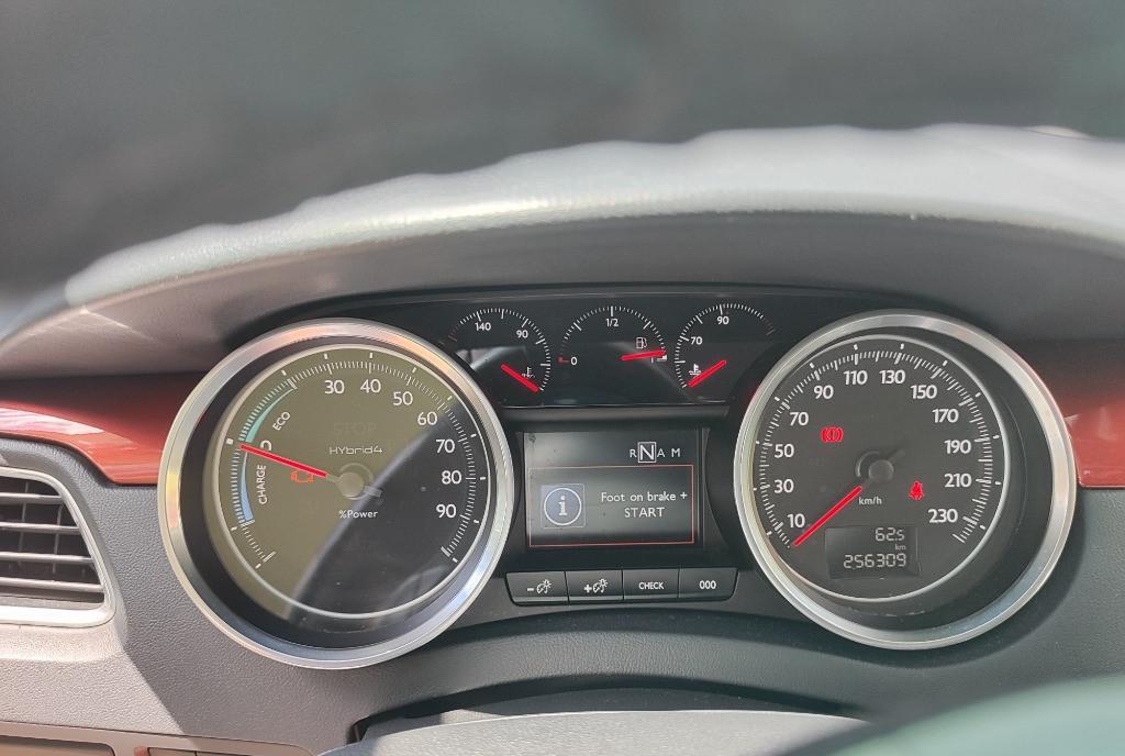 Peougeout 508 hibrid 7 000 eur