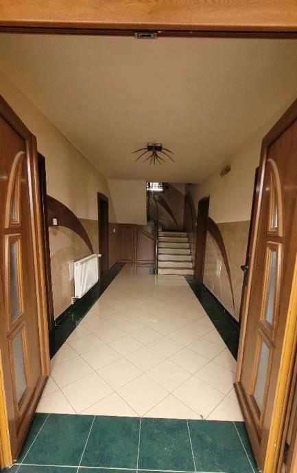 Imobil 3 case C1 3 nivele C2 2nivele C4 1 nivel C3 C5 Piscina Lugoj