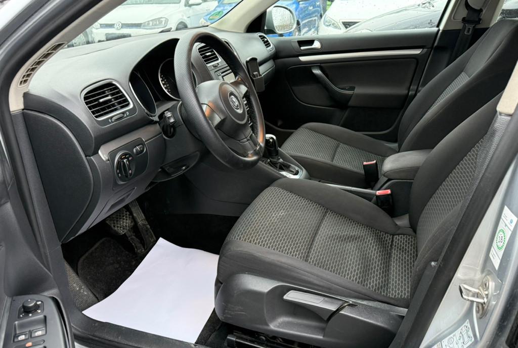 VW Golf 6 DSG-1 6tdi-Xenon-Navi-nr rosii valabile 3 990 eur
