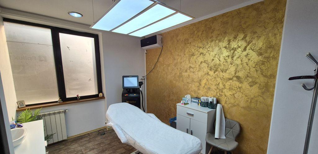 Casa S P 1 Etaj M 170 mp piata Victoriei