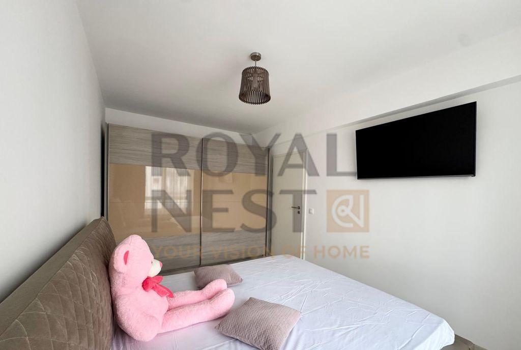 De inchiriat apartament cu 2 camere in Avantgarden3