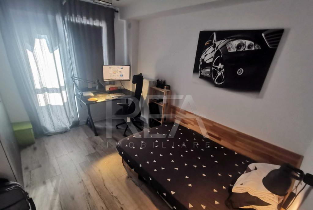 4 camere Calea Mosilor inst schimb parcare 90 mp met