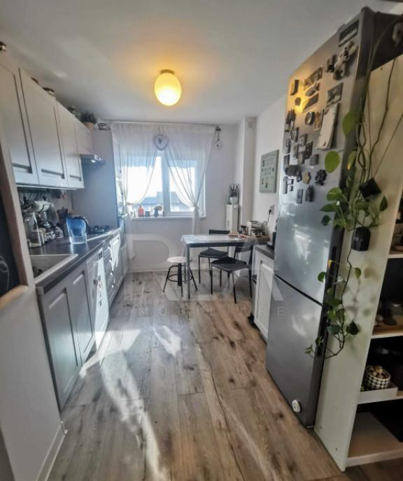 4 camere Calea Mosilor inst schimb parcare 90 mp met