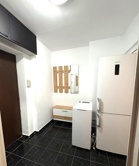 2 camere etaj 1 metrou Drumul Taberei 600 m afi Cotroceni