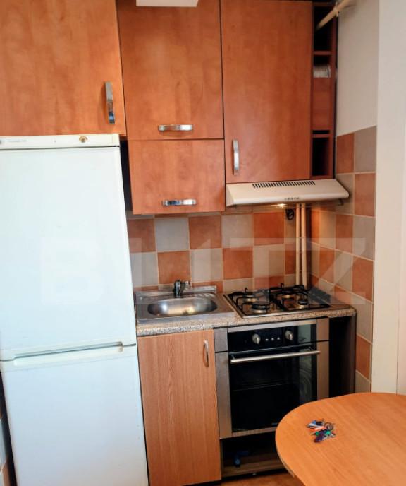 Garsoniera superba 25 mp zona Tractoru este garsoniera in