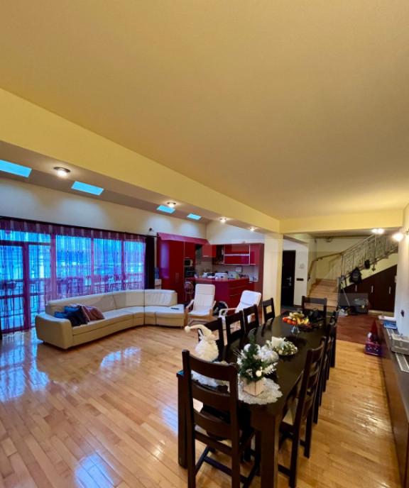 Apartament 2 camere 57 mp etaj 2 Cugir