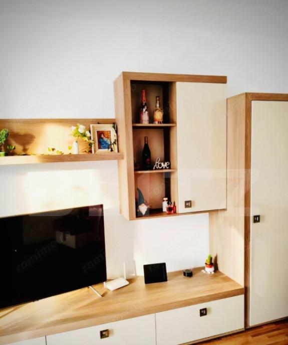 Spre Inchiriere Apartament 2 Camere lux Zona vivo