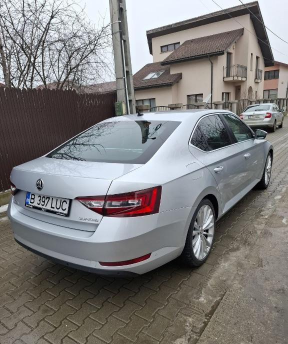 Skoda Superb 3 an 2016 212000km automata disel 1968cmc 190cp 15 700 eur