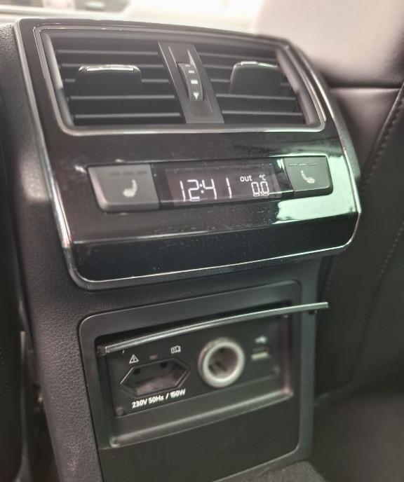 Skoda Superb 3 an 2016 212000km automata disel 1968cmc 190cp 15 700 eur