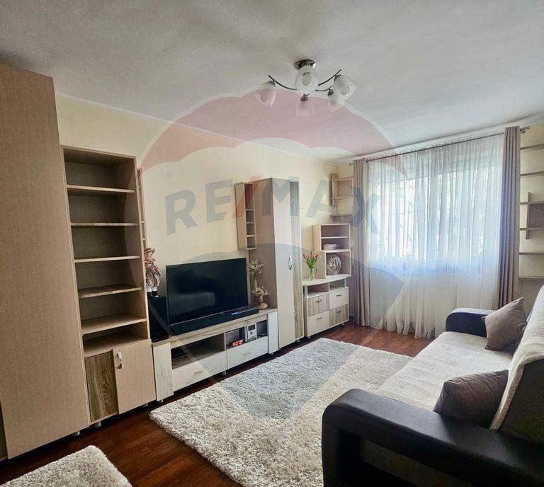 Vanazre Ap 2 camere in zona Titan