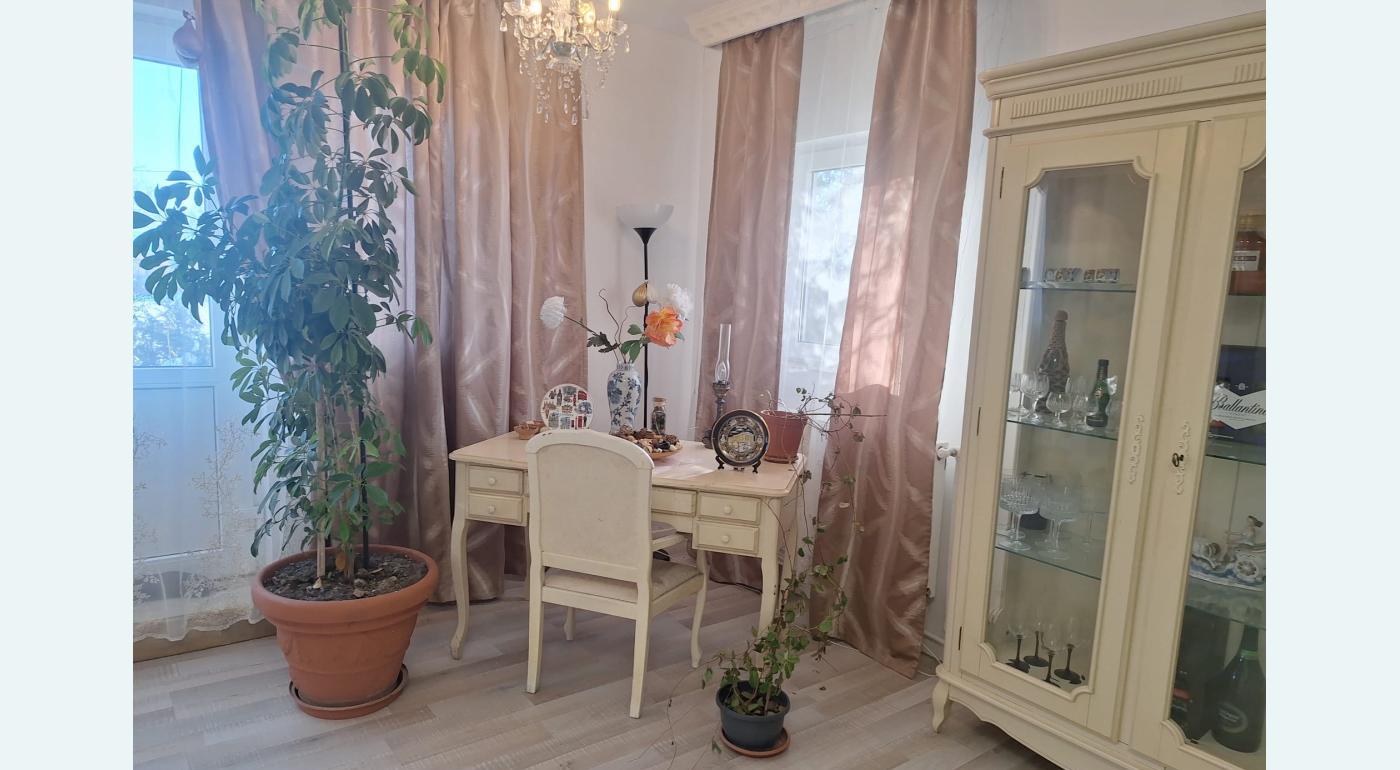 Casa 6 camere P M Sat Prunaru Jud Teleorman 49 km Bucuresti