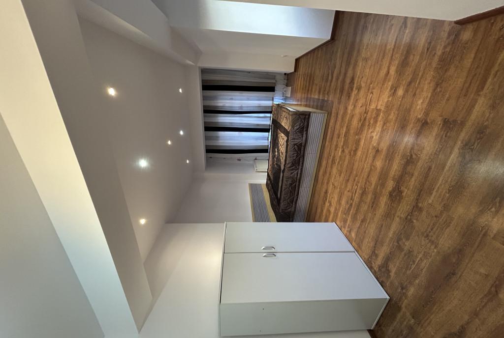 Inchiriez apartament 3 camere in vila zona Nord a orasului Bacau