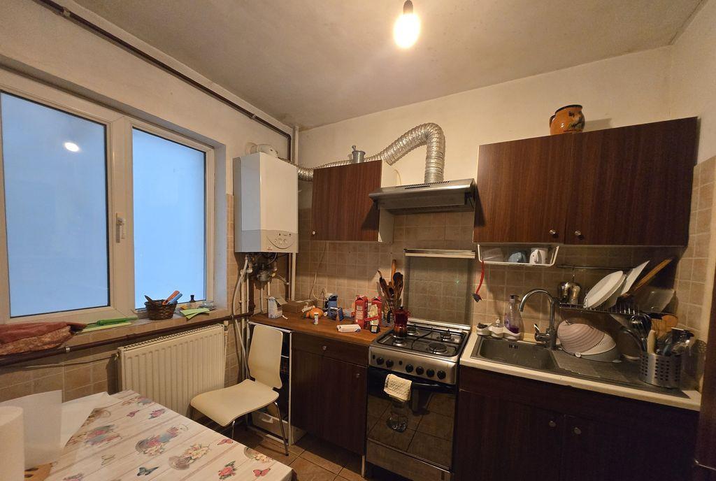 Apartament 3 camere decomandat 70mp Prelungirea Ferentari