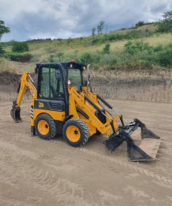 Minibuldoexcavator jcb 1cx an 2019 41 000 eur