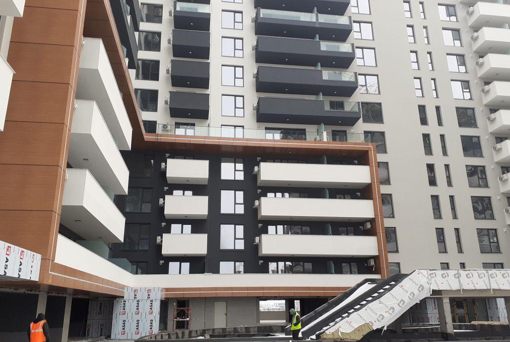 Titan spatiu comercial 36mp preinchiriat constructie f