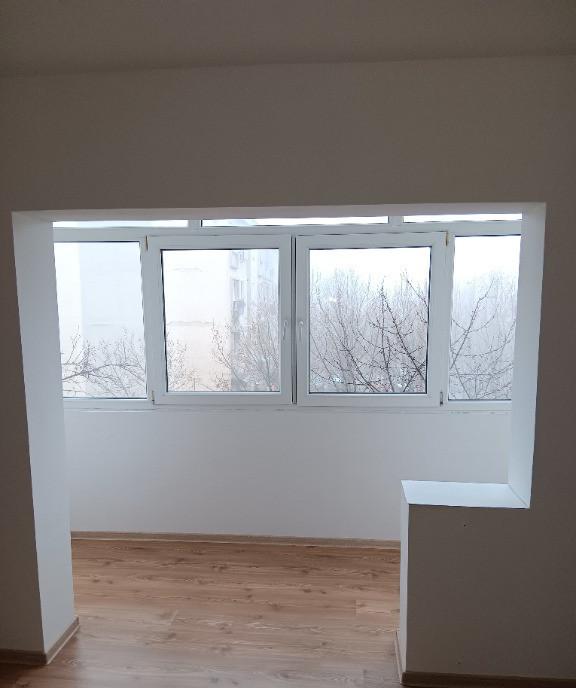Apartament de vanzare cu 3 camere decomandat Splai Mihai Viteazul D