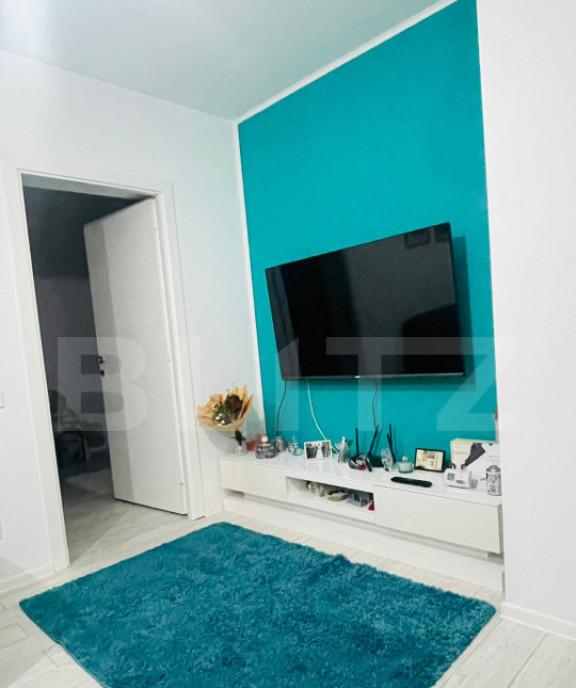 Apartament cu 3 camere 50 mp cu balcon inchis si parcare
