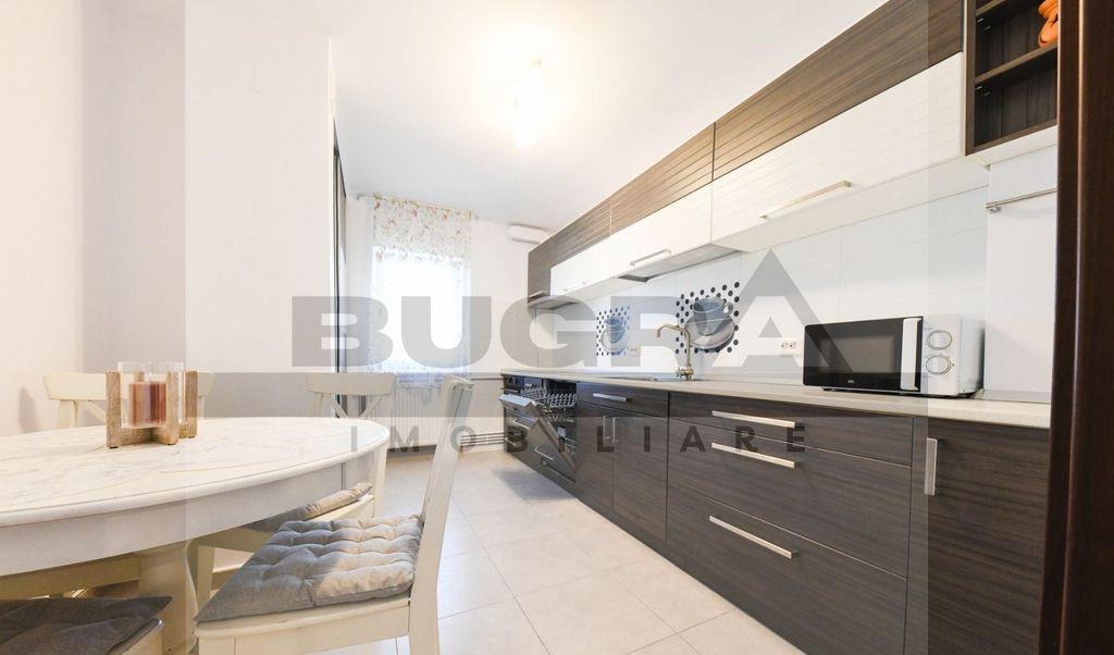 Apartament 4 camere decomandate 85 mp parcare zona N T