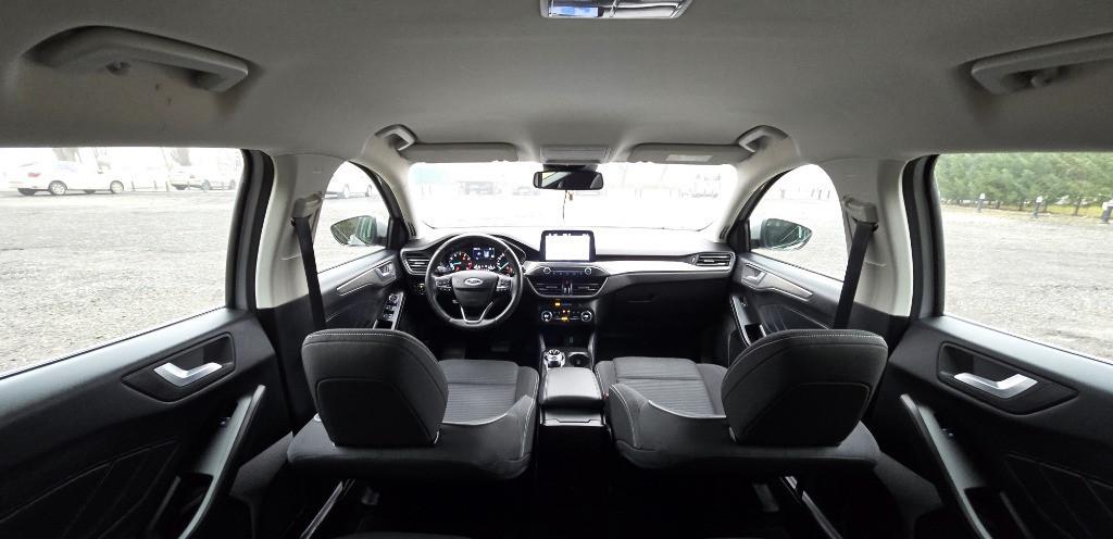 Ford Focus Mk4 / cutie automata 8 200 eur