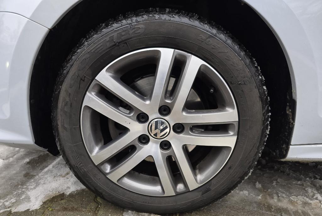 Vw Jetta 2016 1 2 TSI BlueMotion Euro6 11 000 eur