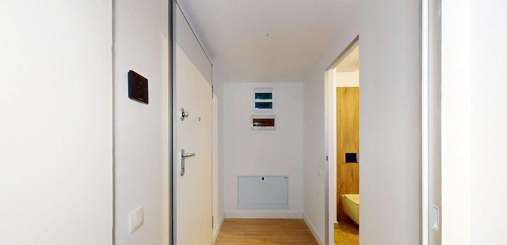 Garsoniera etaj 1/12 plus parcare subterana 13 Septembrie