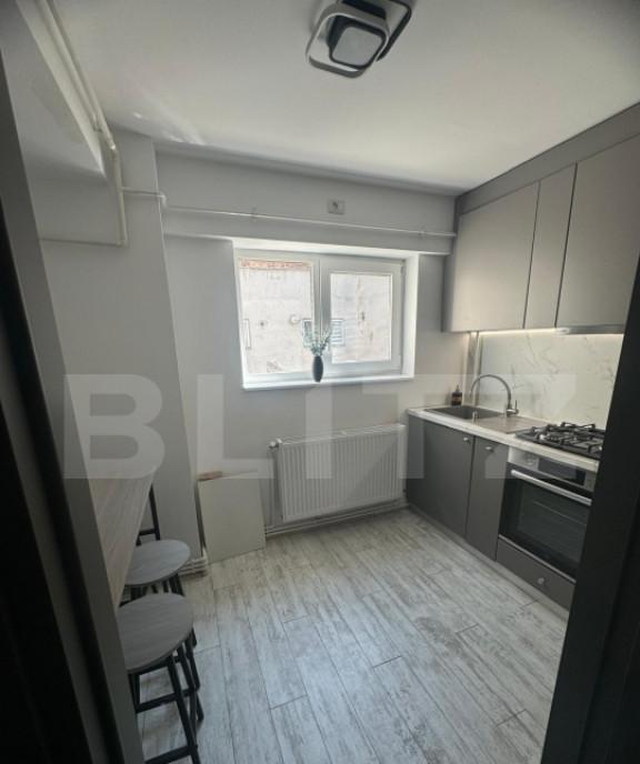 Apartament 2 camere 34 mp zona Sagului