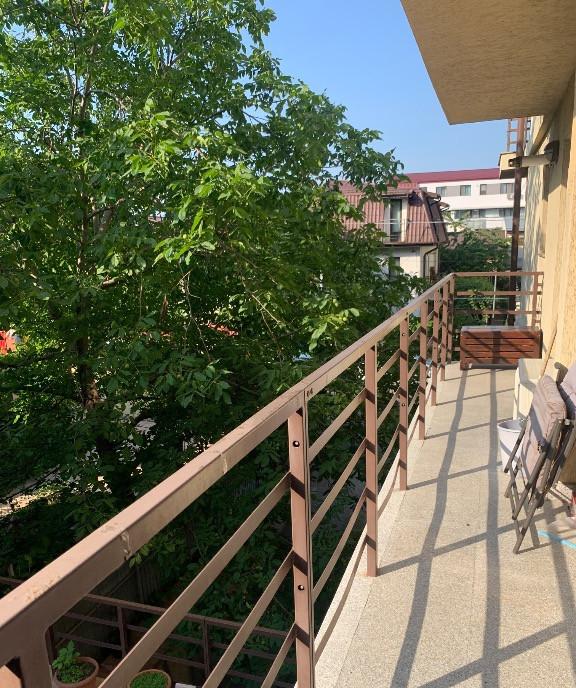 Ofer spre inchiriere apartament 3 camere zona metrou Mihai Bravu