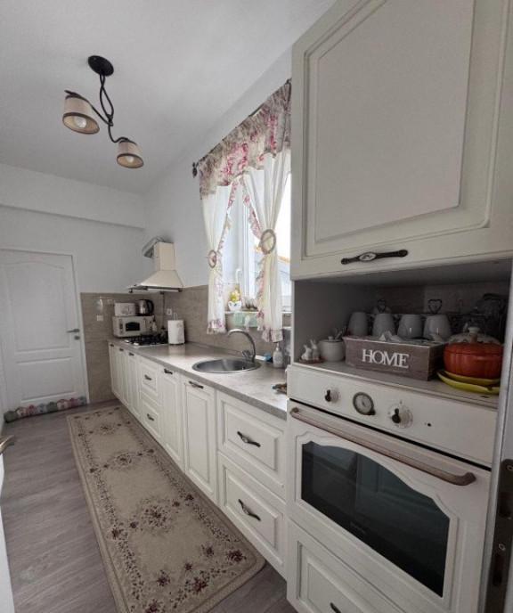 Apartament 2 camere modern cu parcare zona Edgar Quinet