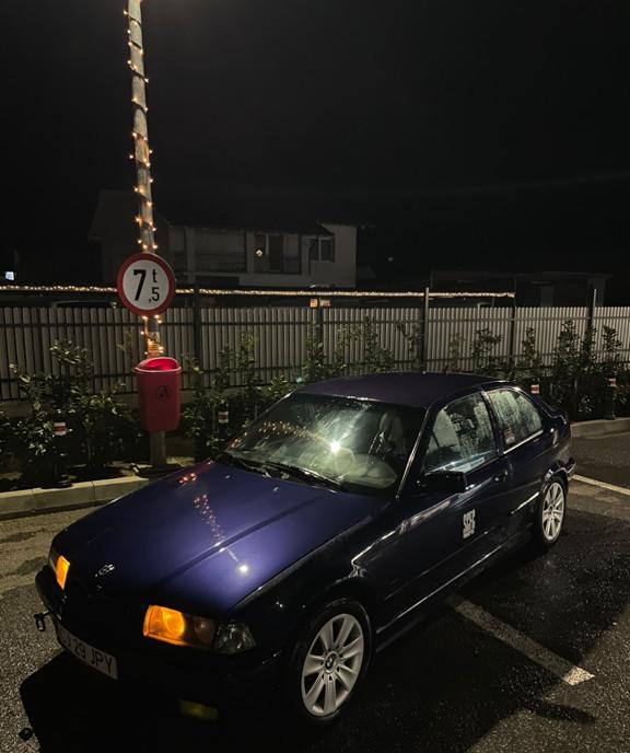 BMW E36 Compact bull 1 6 benzina bull Pilot automat bull ASC bull Piele 1 600 eur