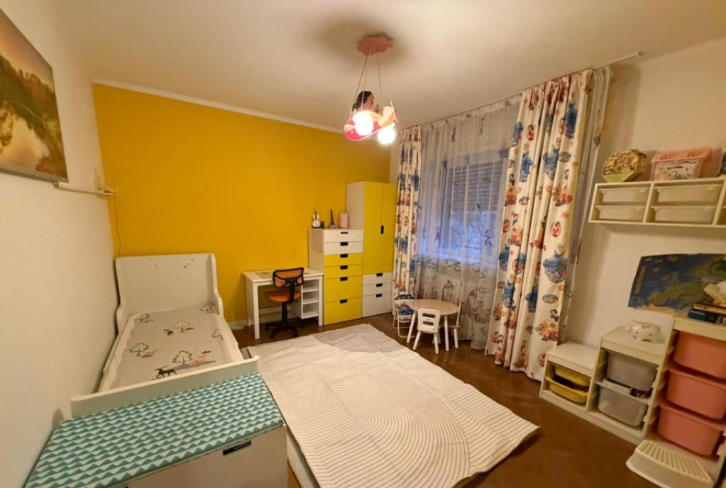 Drumul Taberei Sibiu 4 camere 110mp bloc tip H complet