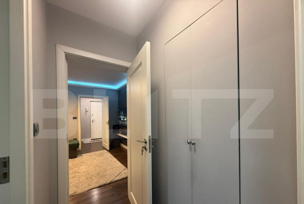 Apartament 3 camere 50 mp zona Podu Ros