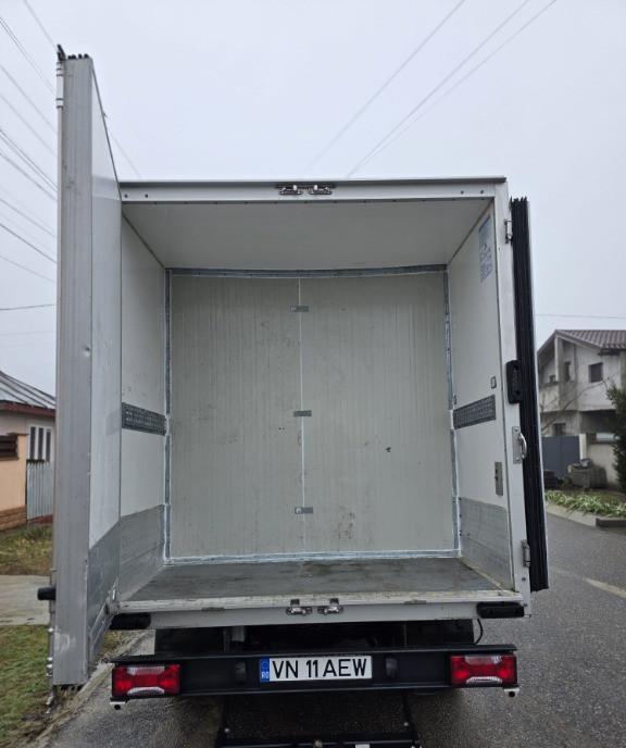 Iveco 35c Frigorific Frig Izoterma Distributie Ulei Filtre Discuri Schimbate 15 300 eur