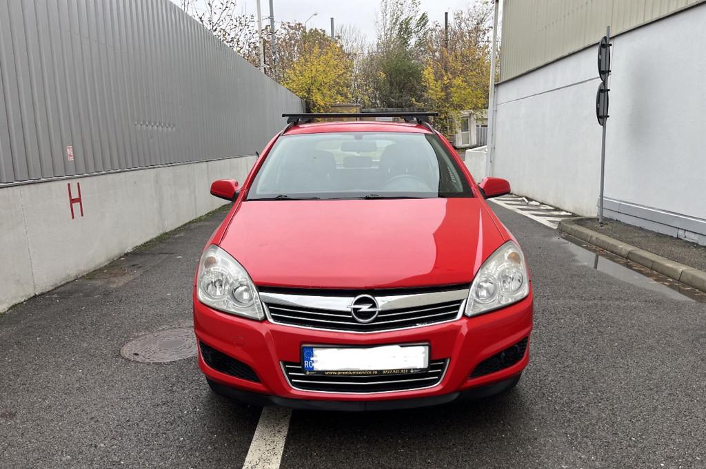 Opel Astra H 1 7 6 trepte An 2010 facelift 1 950 eur