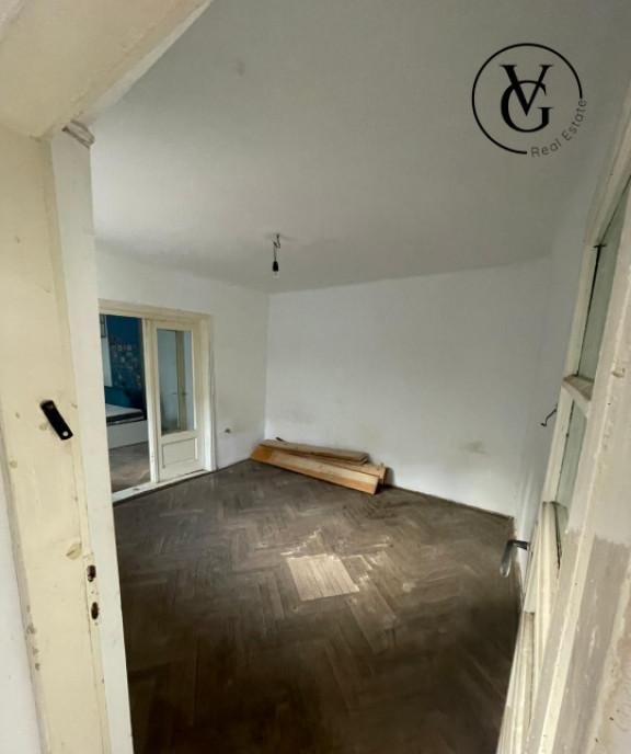 Casa la sol Stadionul Farul