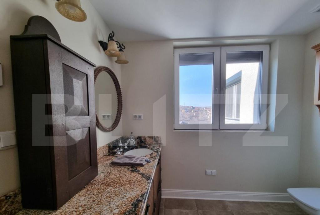 Penthouse 4 camere 139mp 44mp terasa zona Rivu