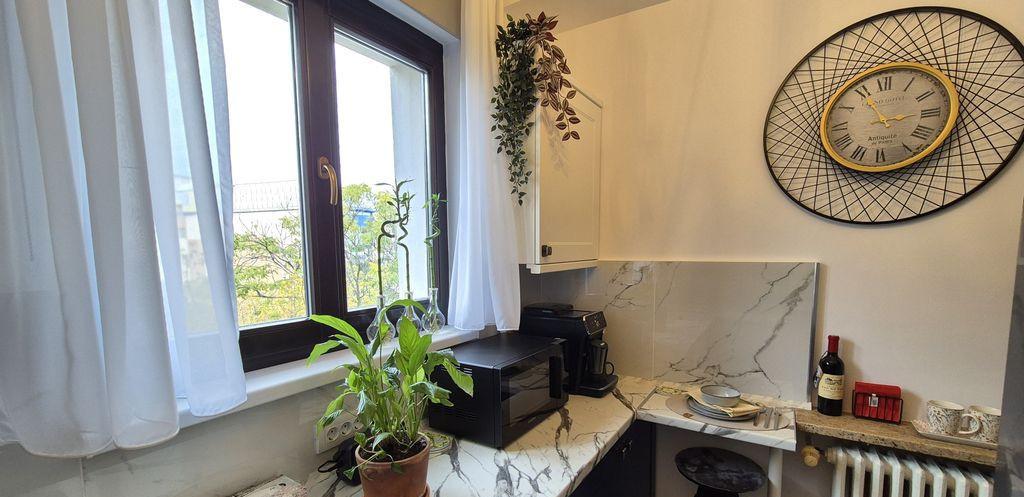 Garsoniera Eleganta 34 31 mp boxa 3 07 mp Magheru