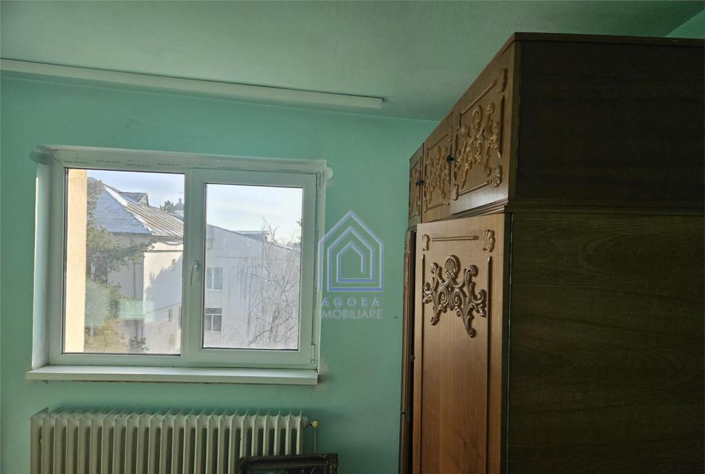 Apartament central 3 camere