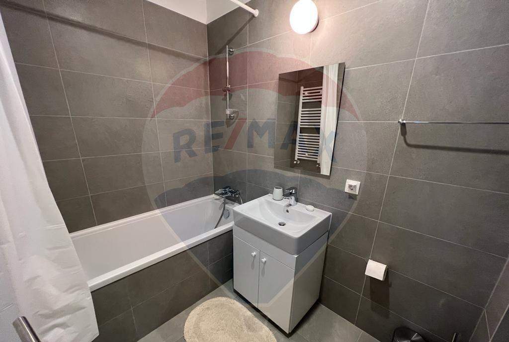 De vanzare Studio 2 camere H Pipera/loc parcare inclus