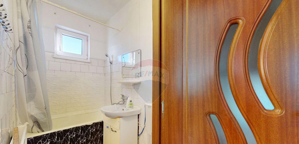 Apartament 2 camere cochet etaj 3 balcon zona itc Br