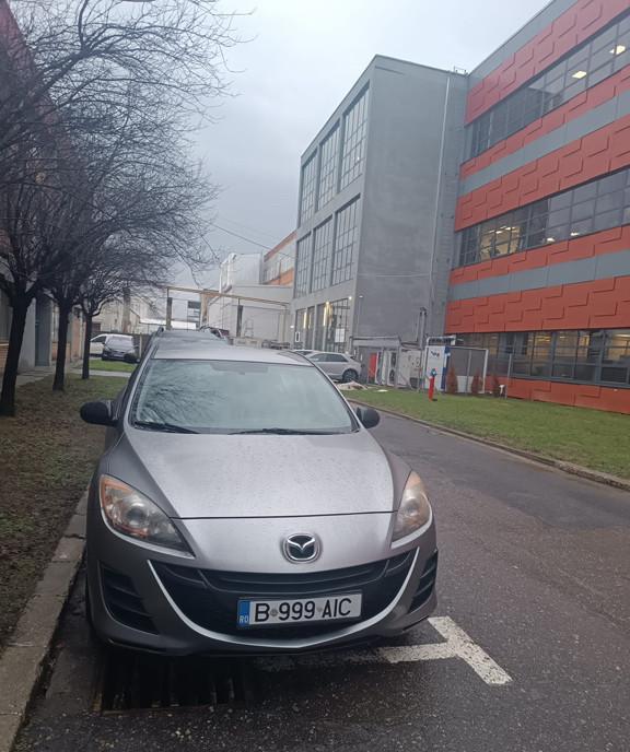 Mazda 3 2011 1 6 4 000 eur