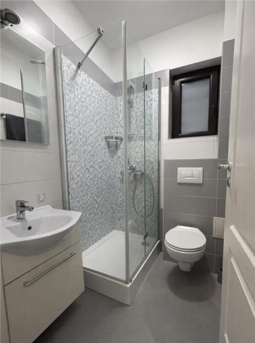 Rezidenta cu loc parcare si curte proprie Ghimbav Brasov