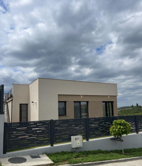 Casa de vanzare Zona Panoramic Craiova constructie 2024