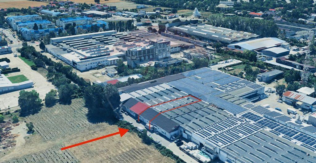 Spatiu industrial 558mp Insta Electric sud